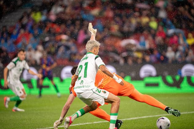 ESP LaLiga EA Sports FC Barcelona vs. Racing Santander: Yassir Zabiri of Racing de Santander scores a goal and celebrates during the LaLiga EA Sports match between FC Barcelona and Racing Santander, played at Spotify Camp Nou Stadium in Barcelona on September 16, 2026, in Spain. Spanish Soccer Copyright: xAgenciaxLOFx