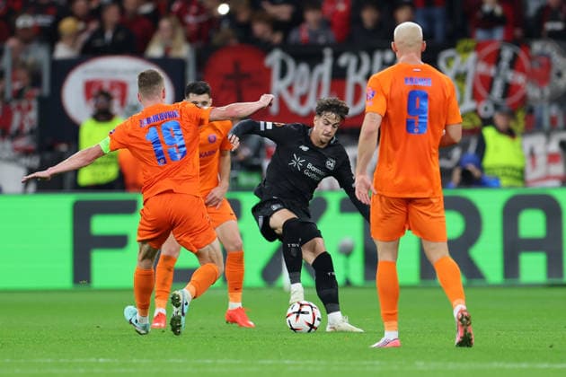 September 16, 2026, GER, Soccer, Men s, Europa League, 2026–2027 Season, Matchday 1 of the group stage, Bayer 04 Leverkusen (GER) vs. NK Celje (SVN): Afonso Moreira (Leverkusen 9) in a tackle against Mark Zabukovnik (NK Celje 19), Blaž Kramer (NK Celje 9), DFB and DFL regulations prohibit any use of photographs as image sequences and or quasi-video. Leverkusen BayArena, NRW, Germany Copyright: xNordphoto Meuterx