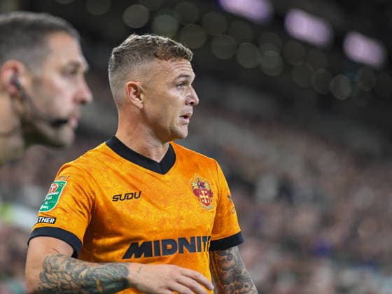 Everton v Wolverhampton Wanderers Carabao Cup Kieran Trippier of Wolverhampton Wanderers during the Carabao Cup Third Round match at the Hill Dickinson Stadium, Liverpool 16 09 2026 UK Newspapers OUT Copyright: xKarlxVallantinex FIL-23952-0053