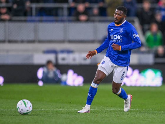 Everton v Wolverhampton Wanderers Carabao Cup Nathan Patterson of Everton during the Carabao Cup Third Round match at the Hill Dickinson Stadium, Liverpool 16 09 2026 UK Newspapers OUT Copyright: xKarlxVallantinex FIL-23952-0061