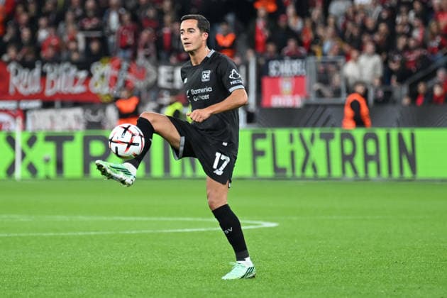 September 16, 2026, GER, Soccer, Men s, Europa League, 2026–2027 Season, Matchday 1 of the group stage, Bayer 04 Leverkusen (GER) vs. NK Celje (SVN). Lucas Vázquez (Leverkusen 17), individual play, full-body shot, ball at his feet. DFB and DFL regulations prohibit any use of photographs as image sequences and or quasi-video. Leverkusen BayArena, NRW, Germany. Copyright: xNordphoto Meuterx