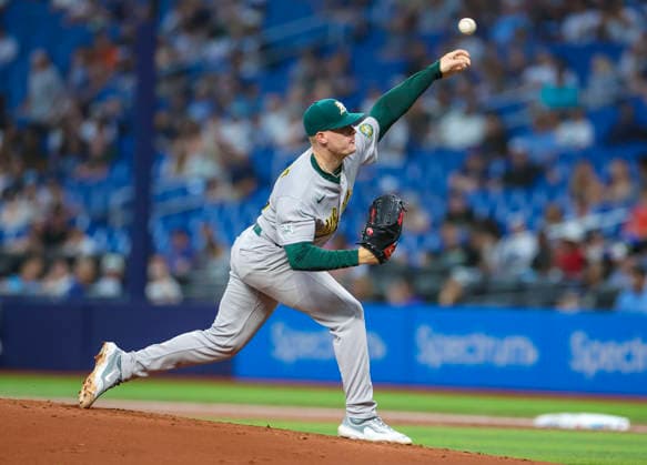September 16, 2026, St. Petersburg, Florida, USA: Athletics pitcher Brady Basso (66) delivers a pitch in the first inning against the Tampa Bay Rays in a Major League Baseball game between the Tampa Bay Rays and the Athletics Wednesday, Sept. 16, 2026 in St. Petersburg, Florida. MLB, Baseball Herren, USA 2026: Athletics Vs Rays  - ZUMAu321 20260916_zsp_u321_008 Copyright: xChrisxUrsox