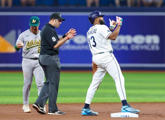 September 16, 2026, St. Petersburg, Florida, USA: Tampa Bay Rays third baseman Junior Caminero (13) celebrates a double in the first inning against the Athletics in a Major League Baseball game between the Tampa Bay Rays and the Athletics Wednesday, Sept. 16, 2026 in St. Petersburg, Florida. MLB, Baseball Herren, USA 2026: Athletics Vs Rays  - ZUMAu321 20260916_zsp_u321_014 Copyright: xChrisxUrsox