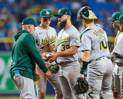 September 16, 2026, St. Petersburg, Florida, USA: Athletics pitcher Drew Rom (39) is taken out of the game in the sixth inning against the Tampa Bay Rays in a Major League Baseball game between the Tampa Bay Rays and the Athletics Wednesday, Sept. 16, 2026 in St. Petersburg, Florida. St. Petersburg USA - ZUMAu321 20260916_zsp_u321_024 Copyright: xChrisxUrsox