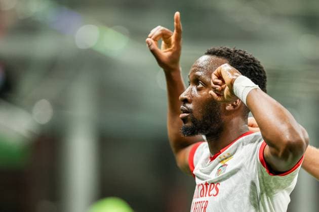 September 16, 2026, Milano, Italy: Dodi Lukebakio (Benfica) celebrates after scoring goal during UEFA Europa League 2026 2027 match between AC Milan and Benfica..Final Score: AC Milan 0:2 Benfica UEFA Europa League 2026 2027 - AC Milan And Benfica In Milano, Italy - 16 Sep 2026  - ZUMAs197 20260916_aaa_s197_373 Copyright: xGrzegorzxWajdax