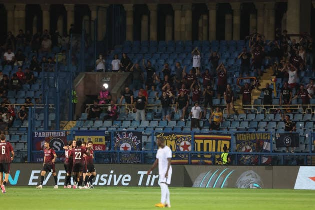Ararat-Armenia v Sparta Praha - UEFA Europa League Sparta Praha players and fans celebrate a goal during the UEFA Europa League match at Vazgen Sargsyan Republican Stadium in Yerevan, Armenia, on September 16, 2026. Yerevan Armenia  Copyright: xGurgenxHakobyanx originalFilename:hakobyan-uefaeuro260916_np2Jp