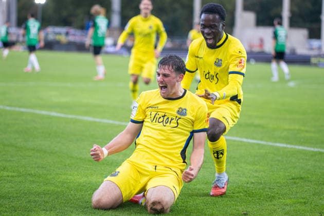L R Alexander Staff (1. FC Saarbrücken), 29, and Kelsey Owusu (1. FC Saarbrücken), 31, celebrate the goal that made the score 0–1 GER, SC Preussen Münster vs. 1 FC Saarbrücken, soccer, 3rd Division, Matchday 6, 2026–2027 season, September 16, 2026 DFL regulations prohibit any use of photographers’ images as image sequences and or quasi-video GER, SC Preussen Münster vs. 1. FC Saarbrücken, soccer, 3. Liga, Matchday 6, 2026–2027 season, September 16, 2026, Münster Copyright: xEibner-Pressefoto JanxRollingerx EP_JSK