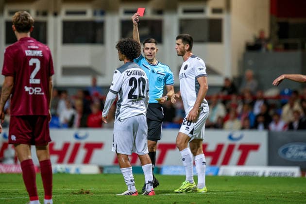 September 16, 2026, xsefx, Soccer, SC Fortuna Köln vs. SV Wehen Wiesbaden, 3rd Division, South Division, Matchday 6, 2026–2027 Season. Referee Timon Schulz shows Ayoub Chaikhoun of SV Wehen Wiesbaden 20 a red card. DFB regulations prohibit any use of photographs as image sequences and or quasi-video. North Rhine-Westphalia, Germany