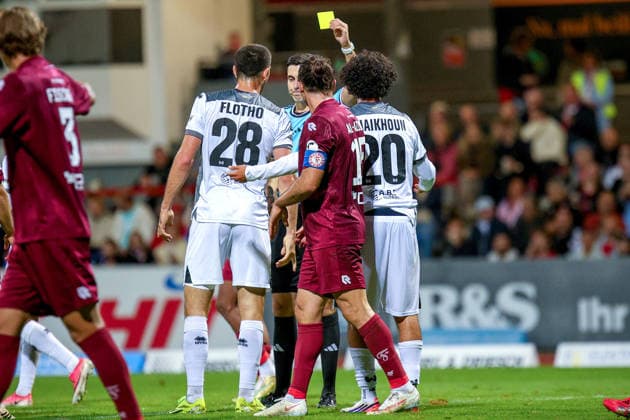September 16, 2026, xsefx, Soccer, SC Fortuna Köln vs. SV Wehen Wiesbaden, 3rd Division, South Division, Matchday 6, 2026–2027 Season. Referee Timon Schulz shows Ayoub Chaikhoun of SV Wehen Wiesbaden a yellow card (second yellow, resulting in a red card). DFB regulations prohibit any use of photographs as image sequences and or quasi-video. North Rhine-Westphalia, Germany