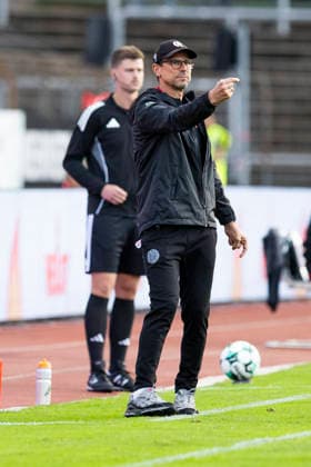 3rd Division, Fortuna Cologne vs. SV Wehen Wiesbaden, September 16, 2026; Matthias Mink, Fortuna Cologne Head Coach; 3rd Division, Fortuna Cologne vs. SV Wehen Wiesbaden, Matchday 6, September 16, 2026, Südstadion, Cologne DFB regulations prohibit any use of photographs as image sequences and or quasi-video Copyright: xBEAUTIFULxSPORTS Meuselx