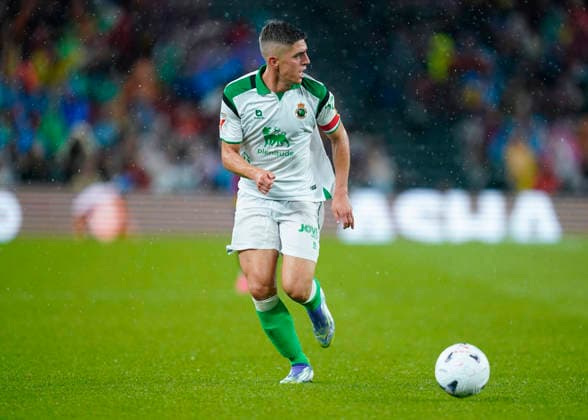 ESP: FC Barcelona, Barca - Racing Club de Santander. La Liga EA Sports. Matchday 6. Inigo Sainz-Maza of Real Racing Club of Santander during the La Liga EA Sports match between FC Barcelona and Real Racing Club de Santander played at Spotify Camp Nou Stadium on 16 Sept 2026 in Barcelona, Spain. kpng Copyright: xSergioxRuizx xPRESSINPHOTOx PS_2627_BAR_RAC_149