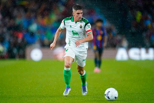 ESP: FC Barcelona, Barca - Racing Club de Santander. La Liga EA Sports. Matchday 6. Inigo Sainz-Maza of Real Racing Club of Santander during the La Liga EA Sports match between FC Barcelona and Real Racing Club de Santander played at Spotify Camp Nou Stadium on 16 Sept 2026 in Barcelona, Spain. kpng Copyright: xSergioxRuizx xPRESSINPHOTOx PS_2627_BAR_RAC_151