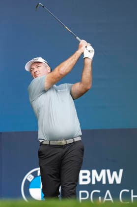 VIRGINIA WATER, ENGLAND - SEPTEMBER 17: Ryan Fox (NZL) plays from the second tee during Round 1 at the BMW PGA, Golf Herren Championship at Wentworth Golf Club, Virginia Water on September 17, 2026 in Surrey, England The BMW PGA Championship