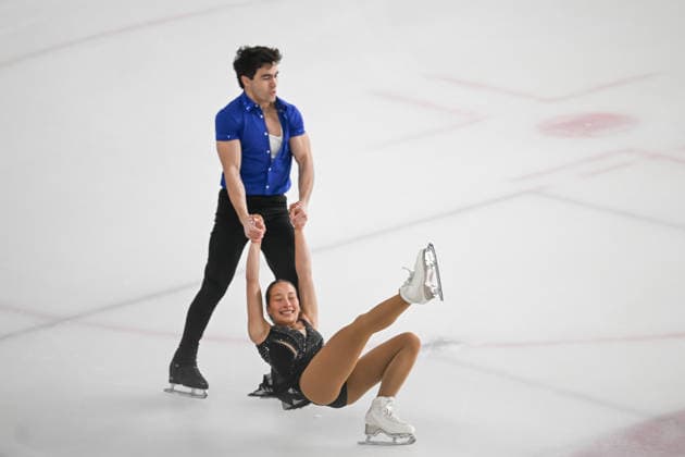 ISU Junior Grand Prix of Figure skating, Eiskunstlauf in Ankara ANKARA, TURKIYE - SEPTEMBER 17: Young figure skaters perform during the junior pair skating short program event on the opening day of the ISU Junior Grand Prix of Figure Skating at the Cayyolu Ice Skating Complex in Ankara, Turkiye, on September 17, 2026. Organized jointly by the International Skating Union (ISU) and the Turkish Ice Skating Federation, the tournament brings together 144 athletes from 39 countries competing across multiple disciplines. Harun Ozalp Anadolu Ankara Turkey. Editorial use only. Please get in touch for any other usage.  Copyright: x2026xAnadoluxHarunxOzalpx