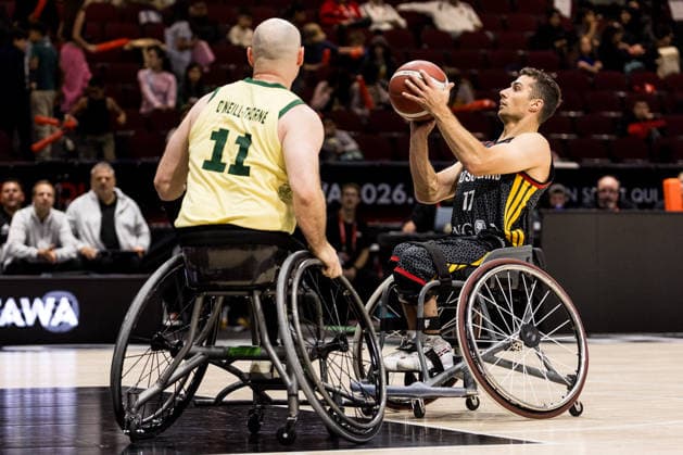 OTTAWA, CANADA - SEPTEMBER 17: Nico Dreimueller (Dreimüller, Germany, 17) controls the ball against Tom O™neill-Thorne (Australia, 11) during the Ottawa IWBF Wheelchair Basketball World Championships semi final match between Australia vs. Germany at Arena at TD Place on matchday 9 of the Ottawa IWBF Wheelchair Basketball World Championships on September 17, 2026 in Ottawa, Canada. Canada Copyright: xSteffiexWunderlx