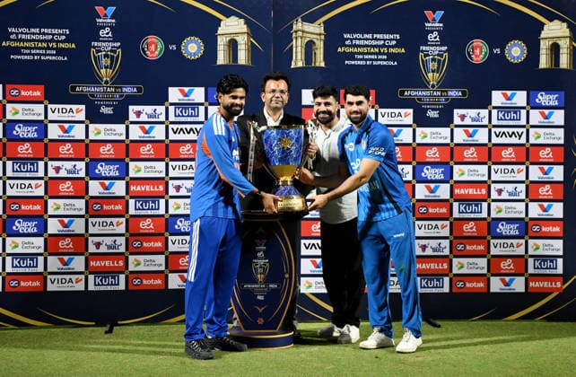 India wins T20I series against Afghanistan by 3-0 New Delhi, Sep 17 (ANI): Indian skipper Shreyas Iyer and Afghanistan skipper Ibrahim Zadran pose for a picture with the trophy after the 3rd and last T20I at Arun Jaitley Stadium, in New Delhi on Thursday. NEW DELHI Delhi India Copyright: xANIx ANI_20260917477