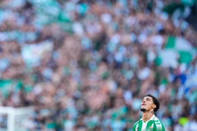 September 17, 2026, Sevilla, Sevilla, Spain: Antony of Real Betis Balompie looks on during the Spanish league, LaLiga EA Sports, football match played between Real Betis and Getafe CF at La Cartuja stadium on September 17, 2026, in Sevilla, Spain. Real Betis V Getafe CF - LaLiga EA Sports  - ZUMAa181 20260917_zaa_a181_033 Copyright: xJoaquinxCorcherox