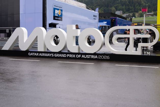 SPIELBERG, AUSTRIA - SEPTEMBER 17: Das Bild zeigt den MotoGP-Schriftzug zum Qatar Airways Grand Prix von Österreich 2026 im Fahrerlager des Red Bull Rings. during the MotoGP Großer Preis von Österreich 2026 at RED BULL RING on September 17, 2026 at SPIELBERG, AUSTRIA, SPIELBERG. SPIELBERG, AUSTRIA - SEPTEMBER 17: Image shows the MotoGP sign for the Qatar Airways Grand Prix of Austria 2026 in the paddock at the Red Bull Ring during the MotoGP Grand Prix of Austria 2026 at the Red Bull Ring on September 17, 2026 in Spielberg, Austria. Copyright: xIBEX.agencyx xKlausxPressbergerx