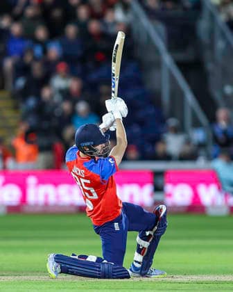 England v Sri Lanka - 2nd Vitality IT20 Will Jacks of England, wearing number 85, is in action during the second men s international T20 match between England and Sri Lanka at Sophia Gardens in Cardiff, on September 17, 2026. Cardiff South Glamorgan United Kingdom  Copyright: xMIxNewsx originalFilename:fletcher-englandv260917_npgs6.jpg