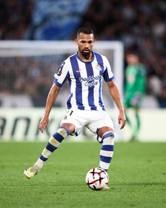 Real Sociedad de Futbol v AFC Bournemouth - UEFA Europa League 2026 27 League Phase MD1 Yangel Herrera of Real Sociedad with the ball during the UEFA Europa League 2026 27 Phase MD1 match between Real Sociedad and AFC Bournemouth at Estadio Anoeta in San Sebastian, Spain, on September 17, 2026. San Sebastian Spain  Copyright: xCesarxOrtizxGonzalezx originalFilename:ortizgonzalez-realsoci260917_npY7H.jpg