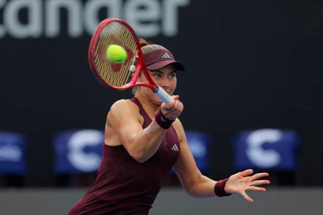 Guadalajara Open tennis tournament Iva Jovic of the United States returns a shot against Magdalena Frech of Poland during a quarterfinal match at the Guadalajara WTA, Tennis Damen 500 in Guadalajara, Mexico, 17 September 2026. GUADALAJARA Mexico  Copyright: xFRANCISCOxGUASCOx