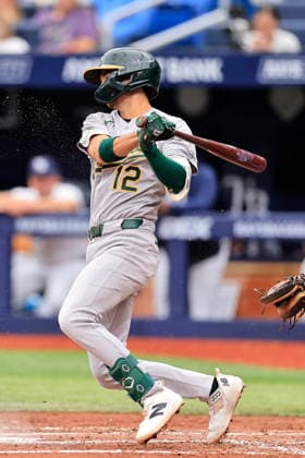 September 17, 2026, St. Petersburg, Florida, USA: Athletics shortstop Alika Williams (12) grounds out to Tampa Bay Rays third baseman Junior Caminero (13) during an MLB, Baseball Herren, USA game on September 17, 2026 at Tropicana Field. The Rays beat the Athletics 10-1 and swept the series. St. Petersburg USA - ZUMAh180 20260917_zsp_h180_008 Copyright: xKimxHukarix