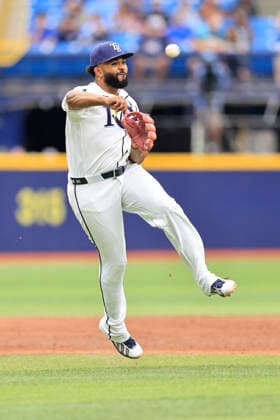 September 17, 2026, St. Petersburg, Florida, USA: Tampa Bay Rays third baseman Junior Caminero (13) throes out Athletics first baseman Tommy White (47) at first base during an MLB, Baseball Herren, USA game on September 17, 2026 at Tropicana Field. The Rays beat the Athletics 10-1 and swept the series. St. Petersburg USA - ZUMAh180 20260917_zsp_h180_088 Copyright: xKimxHukarix