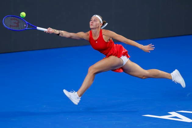 Guadalajara Open tennis tournament Marta Kostyuk of Ukraine returns a shot against Liudmila Samsonova of Russia in a quarterfinal match at the Guadalajara Open WTA, Tennis Damen 500 in Guadalajara, Mexico, 17 September 2026. GUADALAJARA Mexico  Copyright: xFRANCISCOxGUASCOx