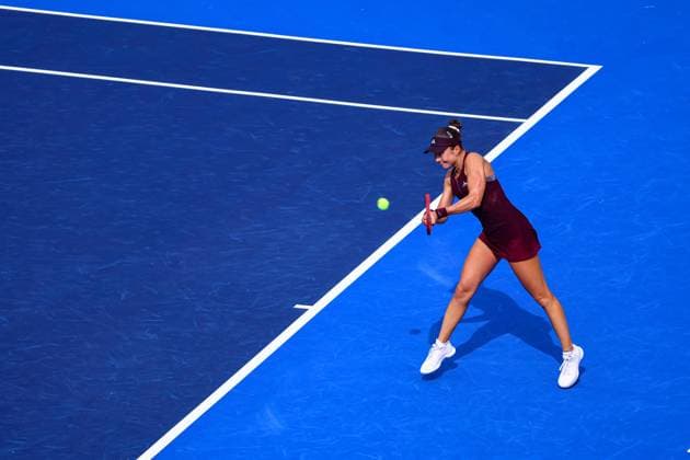 September 17, 2026: TO-45153- GUADALAJARA 2026. .La estadounidense Iva Jovic dio un paso m& xe1;s en la defensa de su t& xed;tulo en el Guadalajara Open 2026, luego de imponerse a la turca Zeynep S& xf6;nmez por 7-6(5) y 6-4, en los octavos de final del torneo disputado sobre la cancha dura del Centro Panamericano de Tenis. Jovic, segunda sembrada y campeona de la edici& xf3;n anterior, tuvo que emplearse a fondo ante una combativa S& xf6;nmez, pero respondi& xf3; en los momentos decisivos para quedarse con la victoria en un encuentro de dos horas y ocho minutos. Con este resultado, la estadounidense asegur& xf3; su lugar en los cuartos de final y mantiene firme su intenci& xf3;n de repetir el campeonato en Guadalajara..Guadalajara, Jalisco. Clasos.com.mx - ZUMAcs4_ 20260917_faa_cs4_003 Copyright: xDiegoxMorenox
