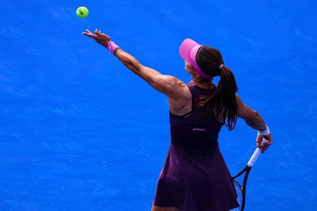 September 17, 2026: TO-45153- GUADALAJARA 2026. .La estadounidense Iva Jovic dio un paso m& xe1;s en la defensa de su t& xed;tulo en el Guadalajara Open 2026, luego de imponerse a la turca Zeynep S& xf6;nmez por 7-6(5) y 6-4, en los octavos de final del torneo disputado sobre la cancha dura del Centro Panamericano de Tenis. Jovic, segunda sembrada y campeona de la edici& xf3;n anterior, tuvo que emplearse a fondo ante una combativa S& xf6;nmez, pero respondi& xf3; en los momentos decisivos para quedarse con la victoria en un encuentro de dos horas y ocho minutos. Con este resultado, la estadounidense asegur& xf3; su lugar en los cuartos de final y mantiene firme su intenci& xf3;n de repetir el campeonato en Guadalajara..Guadalajara, Jalisco. Clasos.com.mx - ZUMAcs4_ 20260917_faa_cs4_013 Copyright: xDiegoxMorenox