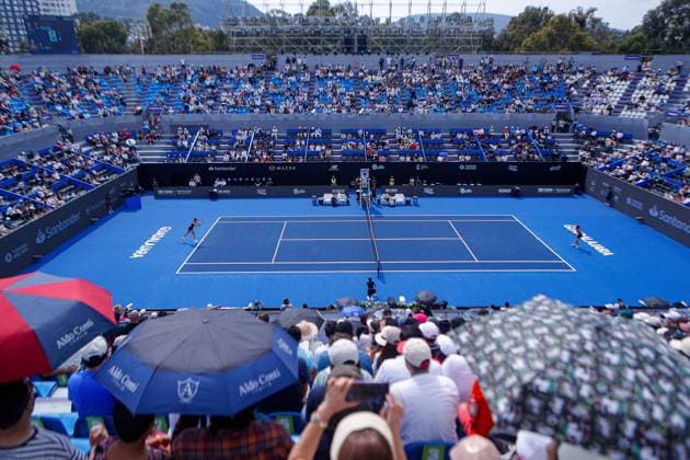 September 17, 2026: TO-45153- GUADALAJARA 2026. .La estadounidense Iva Jovic dio un paso m& xe1;s en la defensa de su t& xed;tulo en el Guadalajara Open 2026, luego de imponerse a la turca Zeynep S& xf6;nmez por 7-6(5) y 6-4, en los octavos de final del torneo disputado sobre la cancha dura del Centro Panamericano de Tenis. Jovic, segunda sembrada y campeona de la edici& xf3;n anterior, tuvo que emplearse a fondo ante una combativa S& xf6;nmez, pero respondi& xf3; en los momentos decisivos para quedarse con la victoria en un encuentro de dos horas y ocho minutos. Con este resultado, la estadounidense asegur& xf3; su lugar en los cuartos de final y mantiene firme su intenci& xf3;n de repetir el campeonato en Guadalajara..Guadalajara, Jalisco. Clasos.com.mx Sports News - September 17, 2026  - ZUMAcs4_ 20260917_faa_cs4_042 Copyright: xDiegoxMorenox