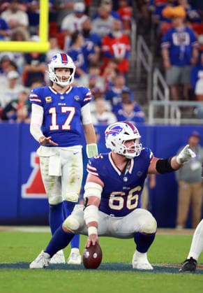 Detroit Lions vs Buffalo Bills ORCHARD PARK, NEW YORK - SEPTEMBER 17: Quarterback Josh Allen (17) of the Buffalo Bills and center Connor McGovern (66) of the Buffalo Bills gesture before a play during an NFL, American Football Herren, USA football game between the Detroit Lions and the Buffalo Billsat Highmark Stadium in Orchard Park, New York, USA, on Thursday, September 17, 2026 Orchard Park New York United States  Copyright: xAmyxLemusx originalFilename:lemus-detroitl260917_npFkU.jpg