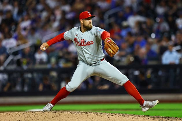 MLB, Baseball Herren, USA Philadelphia Phillies Vs. New York Mets Philadelphia Phillies relief pitcher Jonathan Bowlan 52 throws during the eighth inning of a baseball game against the New York Mets at Citi Field in Corona, on September 17, 2026. Flushing N.Y. United States  Copyright: xGordonxDonovanx originalFilename:donovan-mlbphila260917_npB3w.jpg