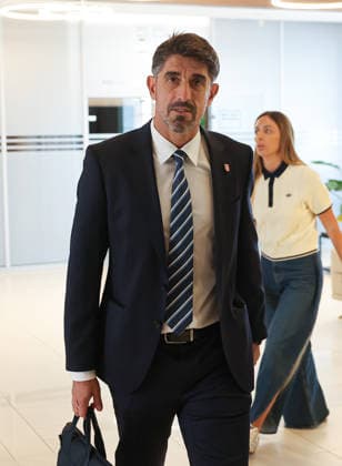 Veljko Paunovic, UEFA Nations League press conference, PK, Pressekonferenz Stara Pazova, Serbia. Sept. 18th 2026. Serbia s football national team, Nationalteam head coach Veljko Paunovic during the press conference ahead of the Serbia v Greece UEFA Nations League match on September 18. 2026. in Stara Pazova, Serbia. Stara Pazova Serbia Copyright: xPedjaxMilosavljevic STARSPORTx x2026x