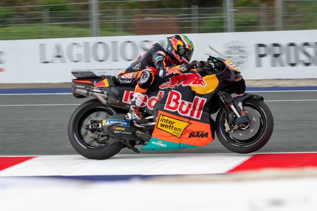 MOTORSPORTS - MotoGP - Austrian Grand Prix Photo by IPA ABACAPRESS.COM88664143 - Brad Binder, Red Bull KTM Factory Racing, during the Austrian Grand Prix, MotoGP World Championship, WM, Weltmeisterschaft in Austria, Austria, September 18, 2026 Austria Austria  Copyright: xIPAxSport ABACAx