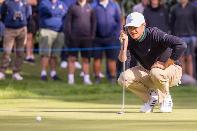 Golf - DP World Tour (European Tour) ˜Rolex Series™ - 2026 BMW PGA, Golf Herren Championship - Second Round - West Course, Wentworth Club - Friday 18th September 2026 Ludvig Aberg (SWE) lines up his putt on the 17th hole COLORSPORT DANIEL BEARHAM  cspDB_BMWPGA_R2_180926_