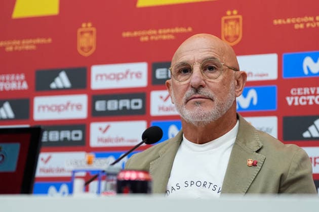 September 18, 2026, Las Rozas, Madrid, Spain: Luis de la Fuente, head coach of Spain, attends a press conference, PK, Pressekonferenz to announce the squad list ahead of the UEFA Nations League 2026 27 matches against Croatia, England and Czech Republic on September 18, 2026, in Las Rozas, Madrid, Spain. Luis De La Fuente Press Conference - UEFA Nations League  - ZUMAa181 20260918_zaa_a181_063 Copyright: xDennisxAgyemanx