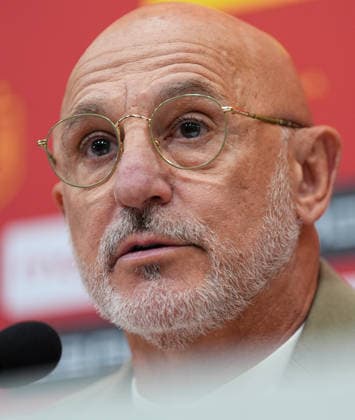 September 18, 2026, Las Rozas, Madrid, Spain: Luis de la Fuente, head coach of Spain, attends a press conference, PK, Pressekonferenz to announce the squad list ahead of the UEFA Nations League 2026 27 matches against Croatia, England and Czech Republic on September 18, 2026, in Las Rozas, Madrid, Spain. Luis De La Fuente Press Conference - UEFA Nations League  - ZUMAa181 20260918_zaa_a181_103 Copyright: xDennisxAgyemanx