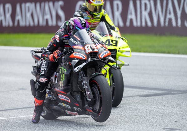MOTORSPORTS - MotoGP, GP of Austria 2026 SPIELBERG,AUSTRIA,18.SEP.26 - MOTORSPORTS - MotoGP, Grand Prix of Austria, Red Bull Ring, practice. Image shows Jorge Martin (ESP Aprilia Racing) and Fabio Di Giannantonio (ITA Pertamina Enduro VR46 Racing Team).  GEPAxpictures xHaraldxSteiner