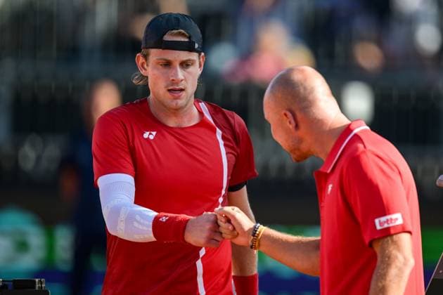 Belgian Zizou Bergs and Belgian captain Steve Darcis pictured during a tennis match between Austrian Neumayer and Belgian Bergs, the second rubber in the tie between Austria and Belgium, qualifiers for the Davis Cup tournament, on Friday 18 September 2026 in Vienna, Austria. DAVIDxPINTENS  x186859733x