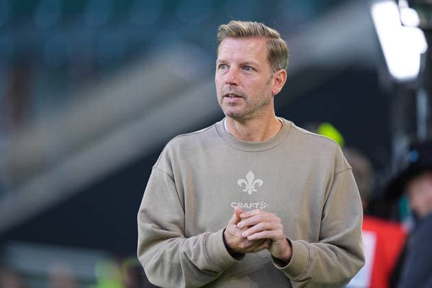 September 18, 2026, xydrx, Men s, Soccer, 2. Bundesliga, VfL Wolfsburg vs. SV Darmstadt 98, 2026–2027 season, Volkswagen Arena, Florian Kohfeldt, Head Coach of SV Darmstadt 98. DFB regulations prohibit any use of photographs as image sequences and or quasi-video. Copyright: HMBxMedia YannisxDreimann