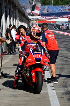 MOTO - MOTO GP - AUSTRIA GRAND PRIX 2026 30 NAKAGAMI Takaaki (jap), Honda HRC Castrol, Honda RC213V, action, pitlane during the 2026 MotoGP Qatar Grand Prix of Austria, on the Red Bull Ring, from September 18 to 20, 2026 in Austria, Spielberg - SpielbergAustria  Copyright: xGIGIxSOLDANOx
