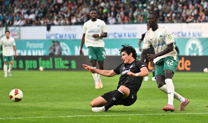 September 18, 2026 Soccer Season 2026–2027, Matchday 2, 2. Bundesliga: SpVgg Greuther Fürth vs. Kleeblatt FC Magdeburg, FCM Sports Photo by Zink xwoxzix. DFL regulations prohibit any use of photographs as image sequences and or quasi-video For editorial use only. Anselmo Garcia Mac Nulty, Mac Nulty 3, FC Magdeburg; Omar Sillah 42, SpVgg Greuther Fürth