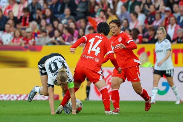 September 18, 2026, xusrbx, Soccer Google Pixel Women s Bundesliga, FSV Mainz 05 vs. Eintracht Frankfurt; Laura Freigang (Eintracht Frankfurt, 10) in a tackle with Yurina Imai (FSV Mainz 05, 14), Mainz