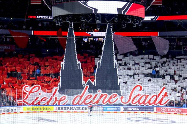 September 18, 2026, Ice Hockey, DEL, Kölner Haie vs. Grizzlys Wolfsburg, Matchday 1, 2026–27 Season, Lanxess Arena Cologne, Choreography by the fans in the stands, Interior view of the arena, North Rhine-Westphalia, Germany
