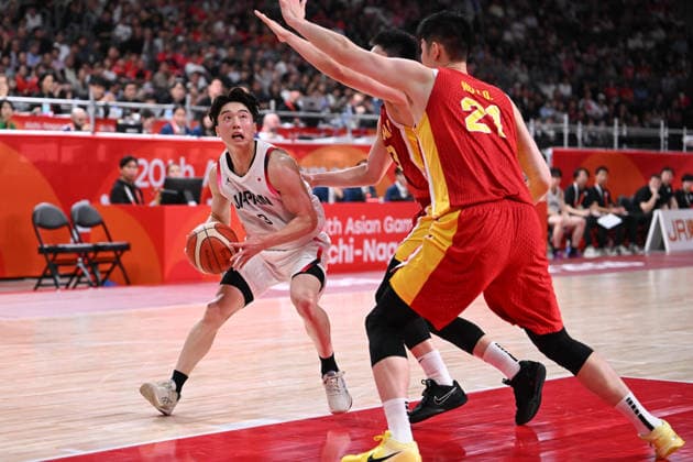 Japan v China - 20th Asian Games Aichi-Nagoya NAGOYA, JAPAN - SEPTEMBER 18: Kotetsu Kurokawa (3) of Japan is in action during the men s semifinal between Japan and China on the eve of the 20th Asian Games Aichi-Nagoya at Aichi International Arena in Nagoya, Aichi, Japan, on September 18, 202 Stringer Anadolu Nagoya Japan. Editorial use only. Please get in touch for any other usage.  Copyright: x2026xAnadoluxStringerx