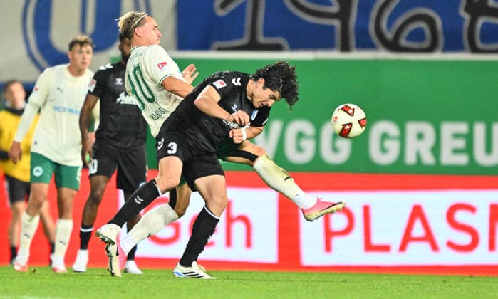 September 18, 2026 Soccer Season 2026–2027, Bundesliga 2, Matchday 6: SpVgg Greuther Fürth vs. Kleeblatt FC Magdeburg. FCM Sports Photo by Zink xwoxzix. DFL regulations prohibit any use of photographs as image sequences and or quasi-video. For editorial use only. Felix Klaus 30, SpVgg Greuther Fürth; Anselmo Garcia, Mac Nulty; Mac Nulty 3, FC Magdeburg