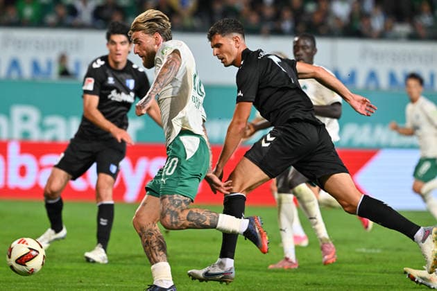 September 18, 2026 Soccer Season 2026–2027, Bundesliga 2, Matchday 6: SpVgg Greuther Fürth vs. Kleeblatt FC Magdeburg, FCM Sports Photo by Zink xwoxzix. DFL regulations prohibit any use of photographs as image sequences and or quasi-video For editorial use only. Ole Pohlmann 10, SpVgg Greuther Fürth; Tobias Müller 5, FC Magdeburg