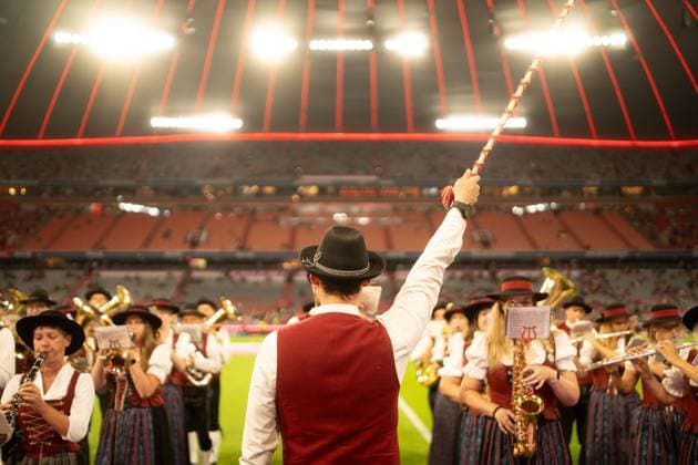 September 18, 2026: FC Bayern Munich vs. Union Berlin, Matchday 4 of the 1. Bundesliga at the Allianz Arena in Munich. The Fan Treff B16 Pforzenrieden orchestra performs music in traditional costume before kickoff at the Allianz Arena. IMPORTANT NOTICE: In accordance with the guidelines of the DFL and the DFB, it is prohibited to use or allow the use of photographs taken in the stadium and or during the game in the form of sequential images and or video-like photo series Copyright: xJamesxZabelx