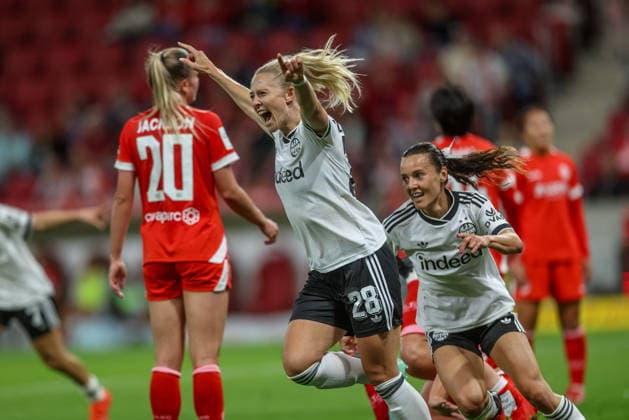 GER, Mainz, FSV Mainz 05 vs. Eintracht Frankfurt, Google Pixel Women s Bundesliga, Soccer, DFB, 2026–2027 Season, MEWA Arena, Matchday 5 in Pictures: Rebecka Blomqvist, Eintracht Frankfurt Women, 28, Goal, Celebration and Joy, Emotions, 3–2. DFB and DFL regulations prohibit any use of photographs as image sequences and or quasi-video, September 18, 2026 Copyright: HMBxMedia HendrikxHamelau